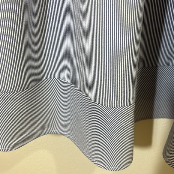 Jones New York sleeveless blue and white striped dress. Size 6 NWOT - Picture 4 of 8